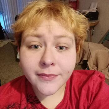 Babysitter in Alma (Michigan): Deanna