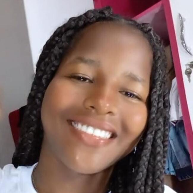 Babysitter in Santiago de Cali: Luz Karina