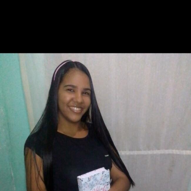 Babysitter in Recife: Valesca Santana