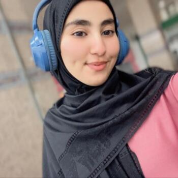 Babysitter in Agadir: Laila