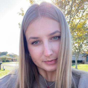 Babysitter Hamilton: Amber