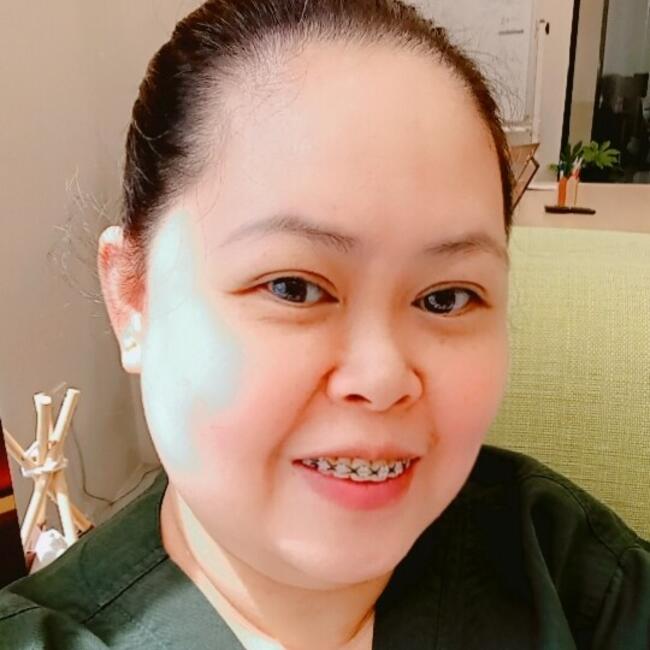 Babysitter in Riyadh: Kathy