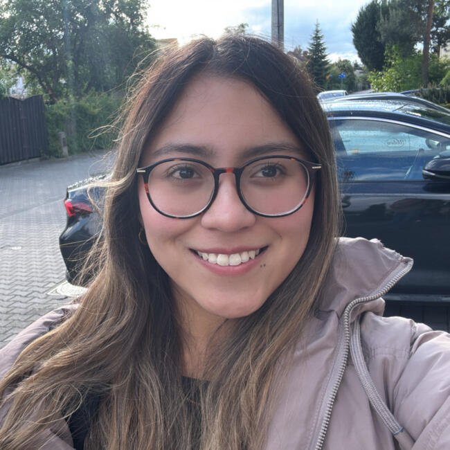 Babysitter in Seville: Natalia