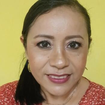 Babysitter Mérida: Brenda Yolanda