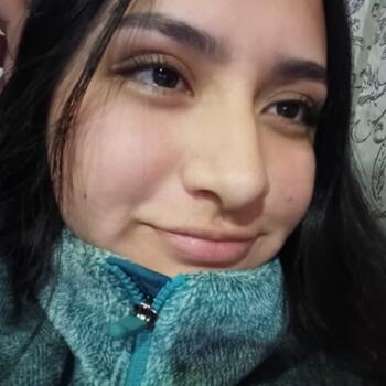 Babysitter in Paine: Javiera