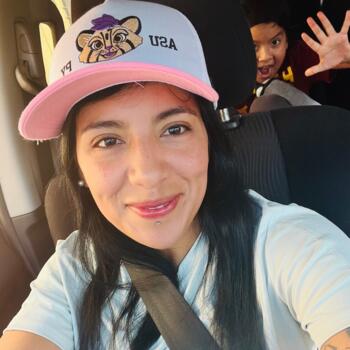 Babysitter Santiago: Romina