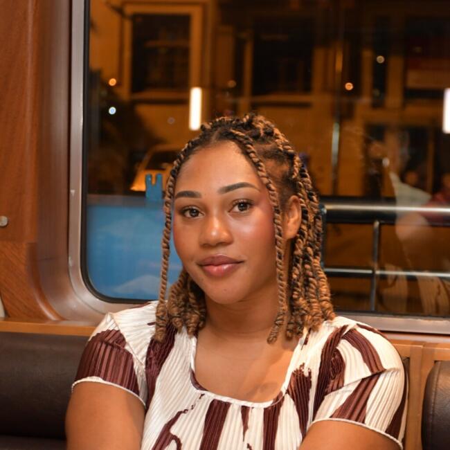 Babysitter in Beauvais: Mikaella