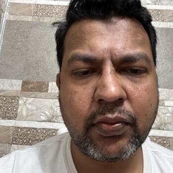 माता-पिता पुणे: Diwakar