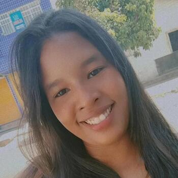 Emprego de babá em Timon: emprego de babá Leila