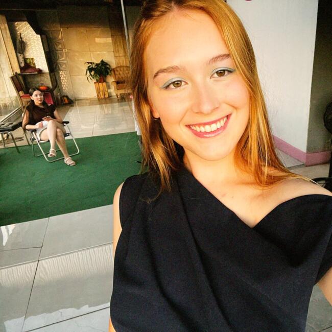 Babysitter in Santo Ângelo: Lara