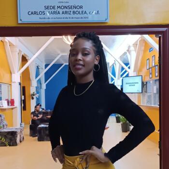 Niñera Panamá: Ashley