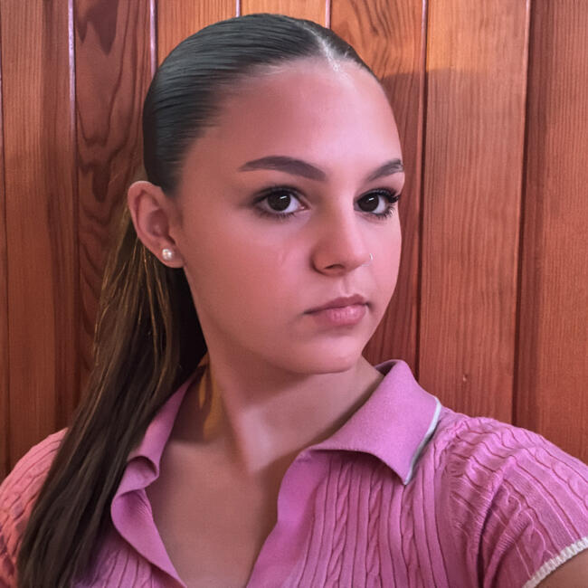Babysitter in Saint-Claude: Aurelia