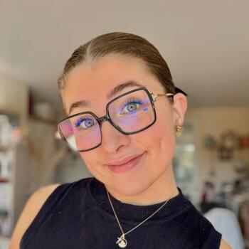 Babysitter Saint-André-de-Cubzac: Andréa