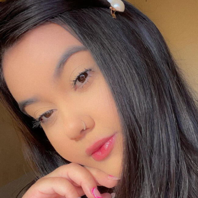 Babysitter in Waterford: Julia Roberta