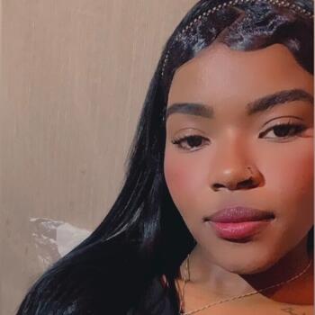 Babysitter in Aparecida de Goiânia: Suzy