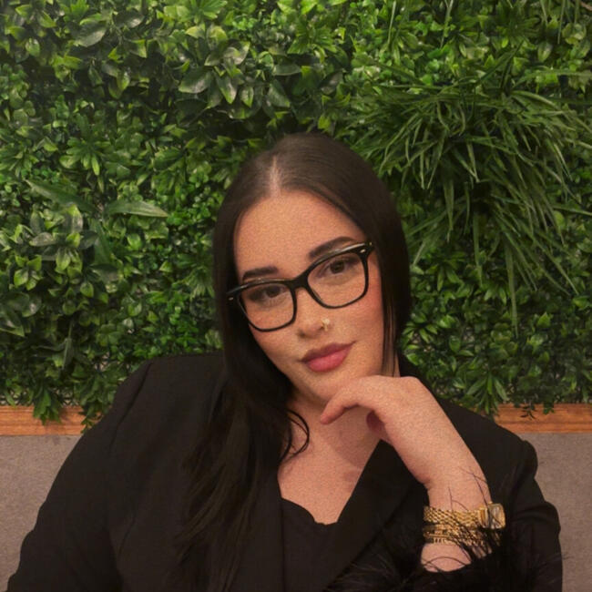 Babysitter in Mulhouse: Nour