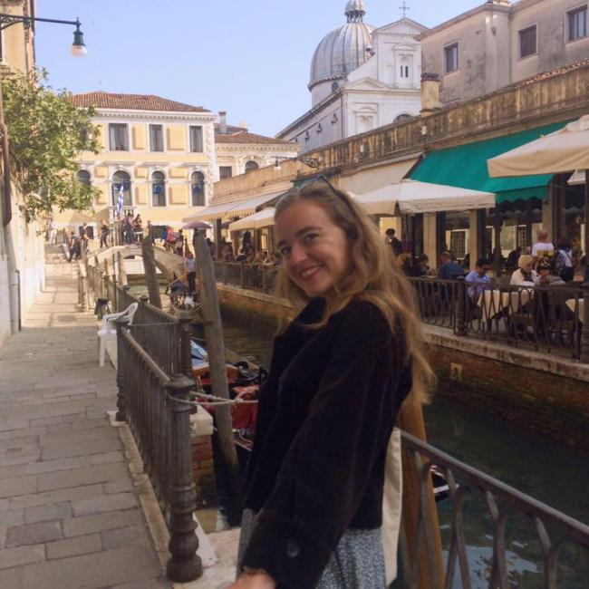 Niñera en Lille: Perrine