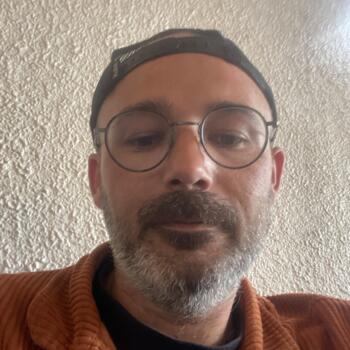 Job de garde d'enfants à Les Sables d'Olonne: job de garde d'enfants Florian