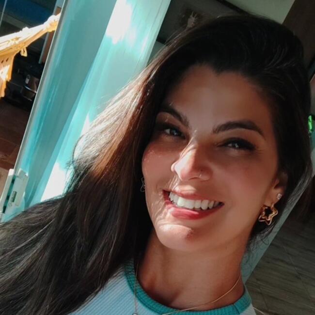 Babá em Ilhabela: Gabriela