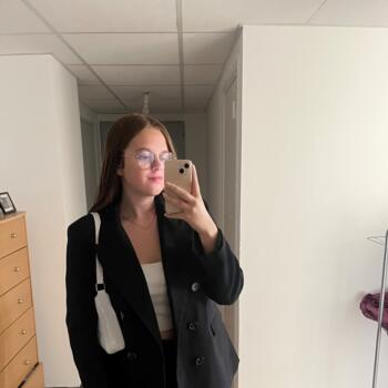 Babysitter in Nice: Thea