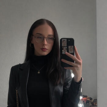 Babysitter in Cottbus: Lea