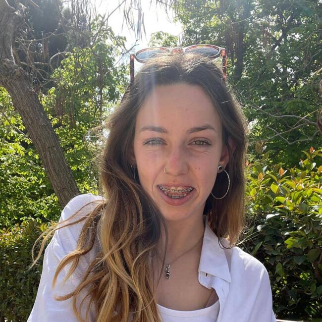 Babysitter in Gavà: Neus