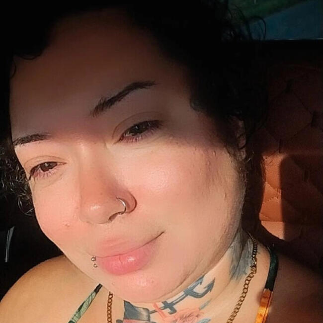 Babysitter in Serra: DENYA