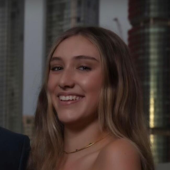 Babysitter in Sydney: Lucy