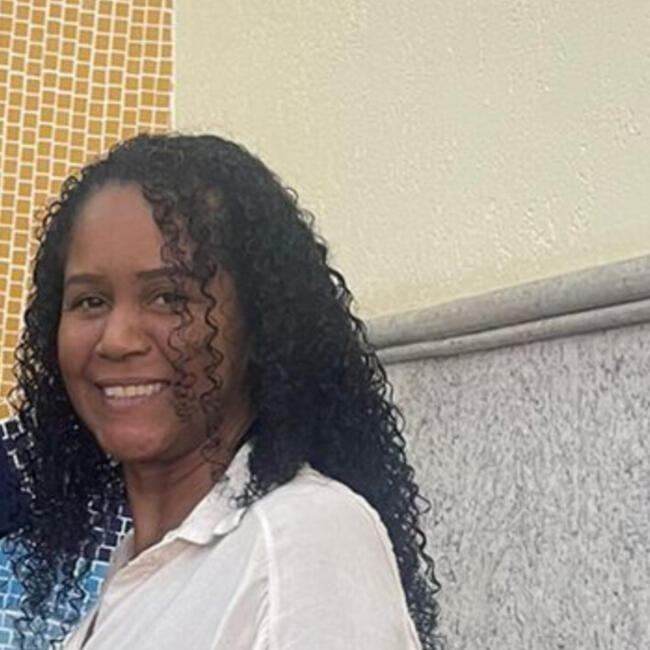 Babá em São José dos Campos: Claudia