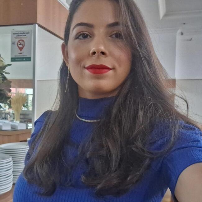 Babysitter in Ribeirão Preto: Ewellen