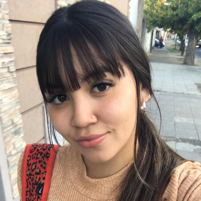 Niñera en Morón: Valentina