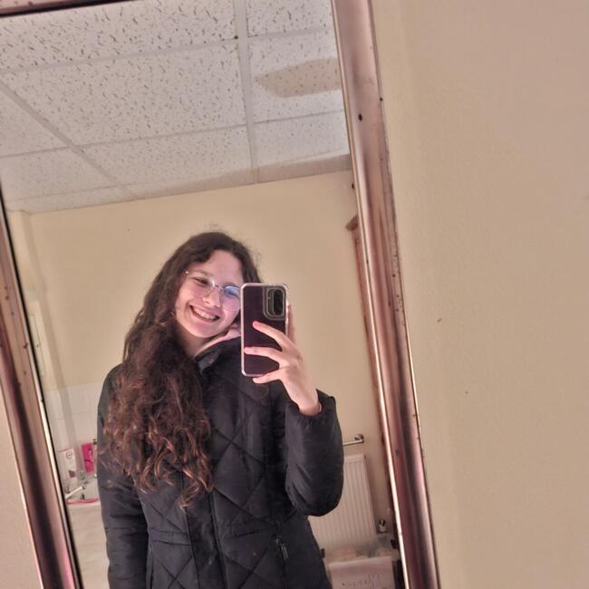 Babysitter in Volta Redonda: Mariana