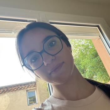 Babysitter in Nice: Elfy