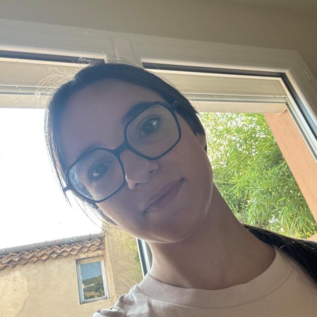Babysitter in Nice: Elfy
