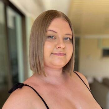 Babysitter in Sunshine Coast: Amy Rose