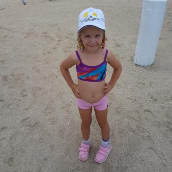 Babysitting job Yamba: babysitting job Dale