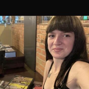 Babysitter in Malmesbury: Robyn