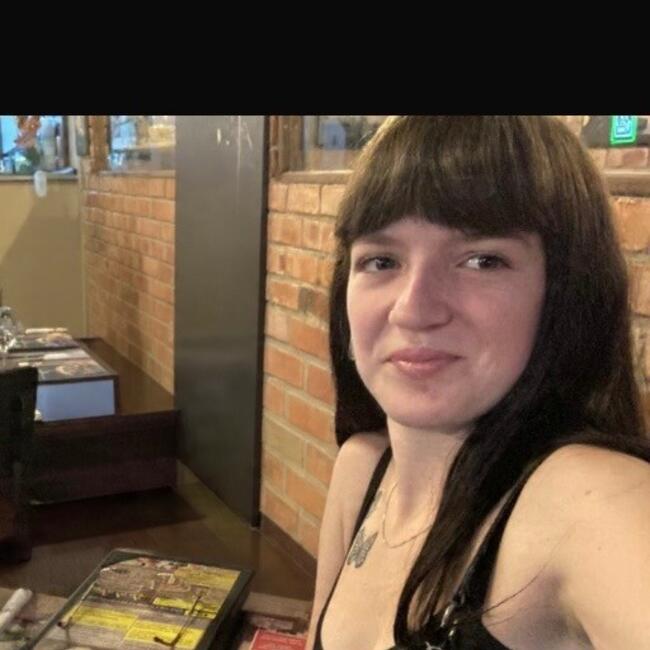 Babysitter in Malmesbury: Robyn