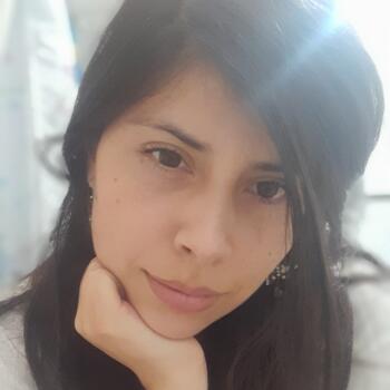 Babysitter San Antonio: Roxana
