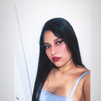 Babysitter in Camboriú: Iasmin