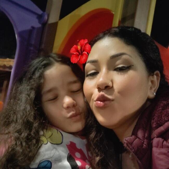 Emprego de babá em Mairinque: Isabel