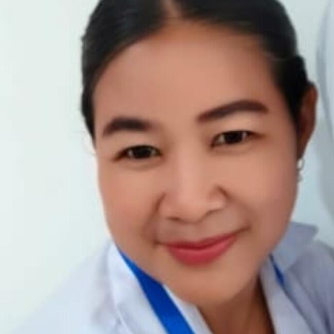 Babysitter in Jakarta: Nur