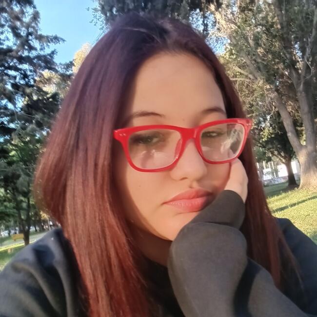 Babysitter in Trelew: Nahiara
