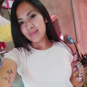 Babysitter in Moreno: Rocio