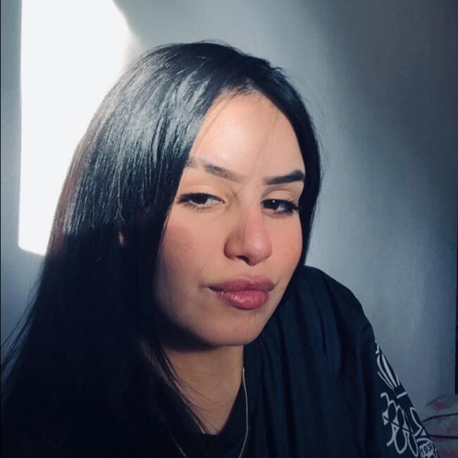 Emprego de babá em São Roque: Agata