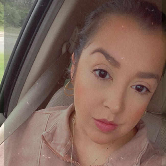 Babysitter in Natalia: April