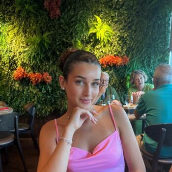 Babysitter in Loures: Maria