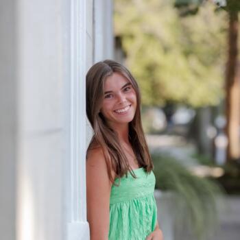 Babysitter in Clemson: Anna