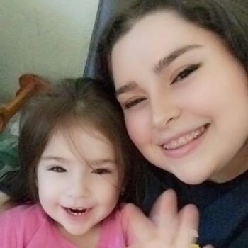 Babysitting job in Phoenix: babysitting job Samantha