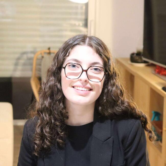 Babysitter in Berric: Sarah